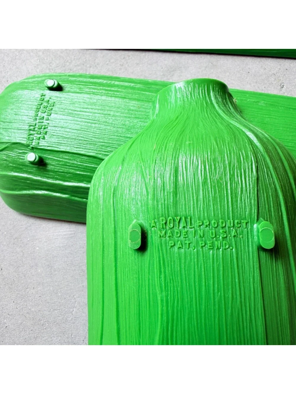 Retro Corn Cob Trays Holders Royal Green Plastic Vintage 1970s Set of 4